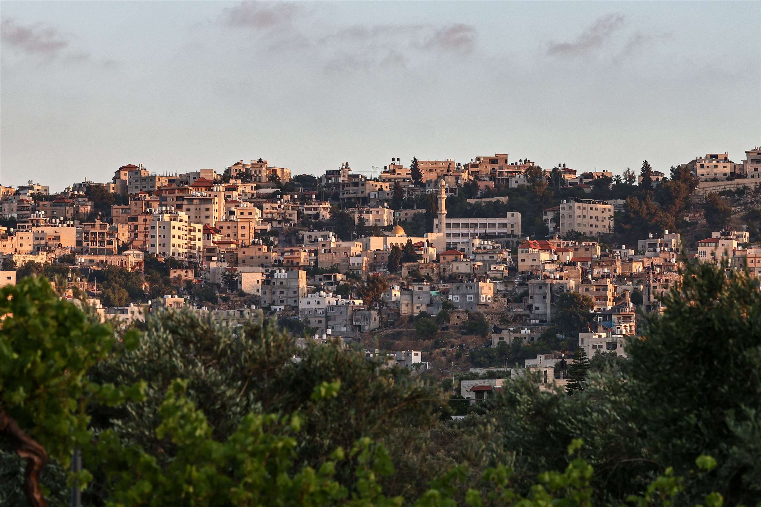 位於以色列佔領的約旦河西岸(West Bank)雷馬拉(Ramallah)以北的辛吉爾村(Sinjil)。(AFP)