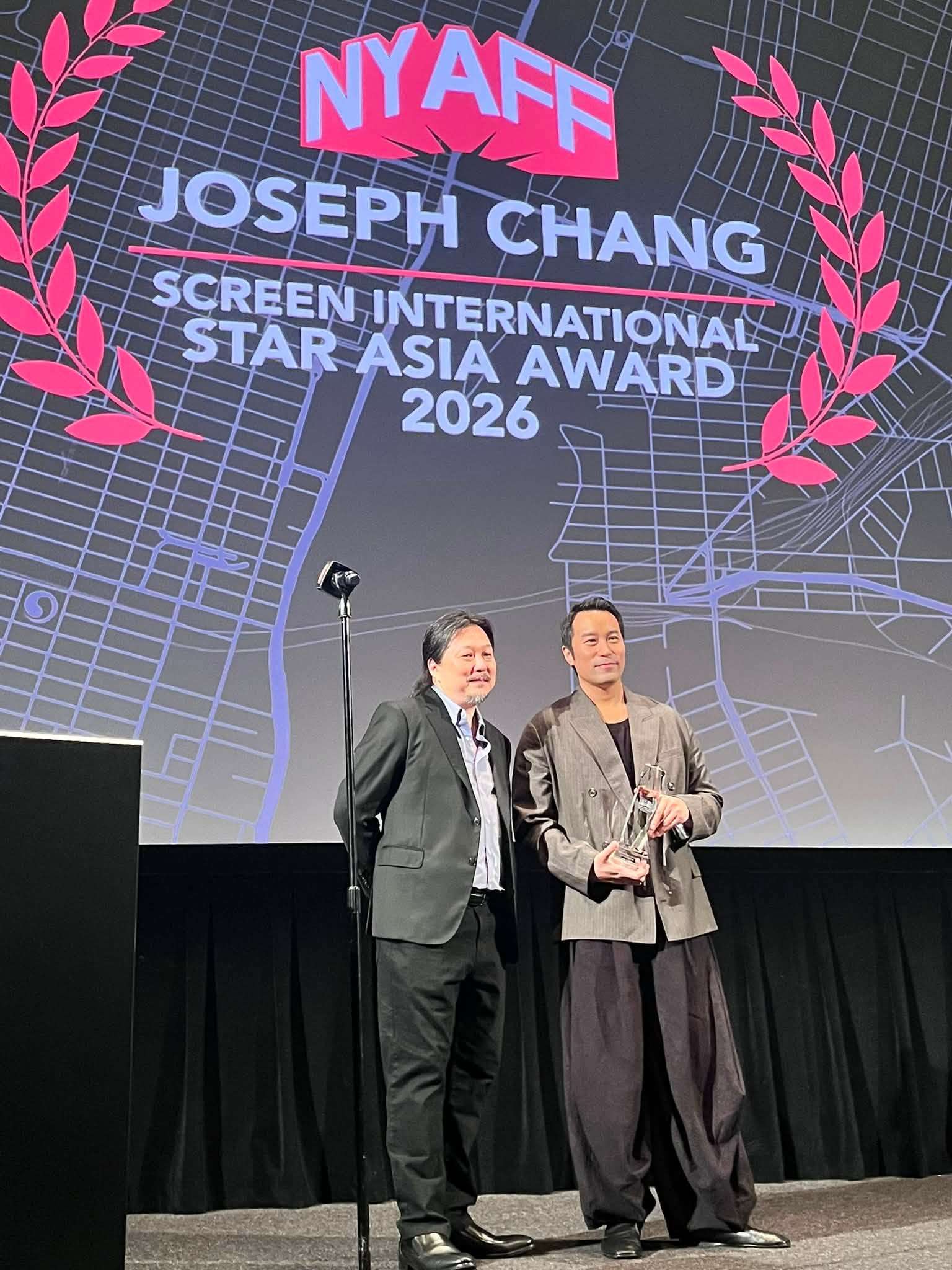 紐約亞洲影展日舉辦台灣電影之夜活動，獲得亞洲之星大獎的演員張孝全出席領獎。 (圖:駐紐約台北文化中心)