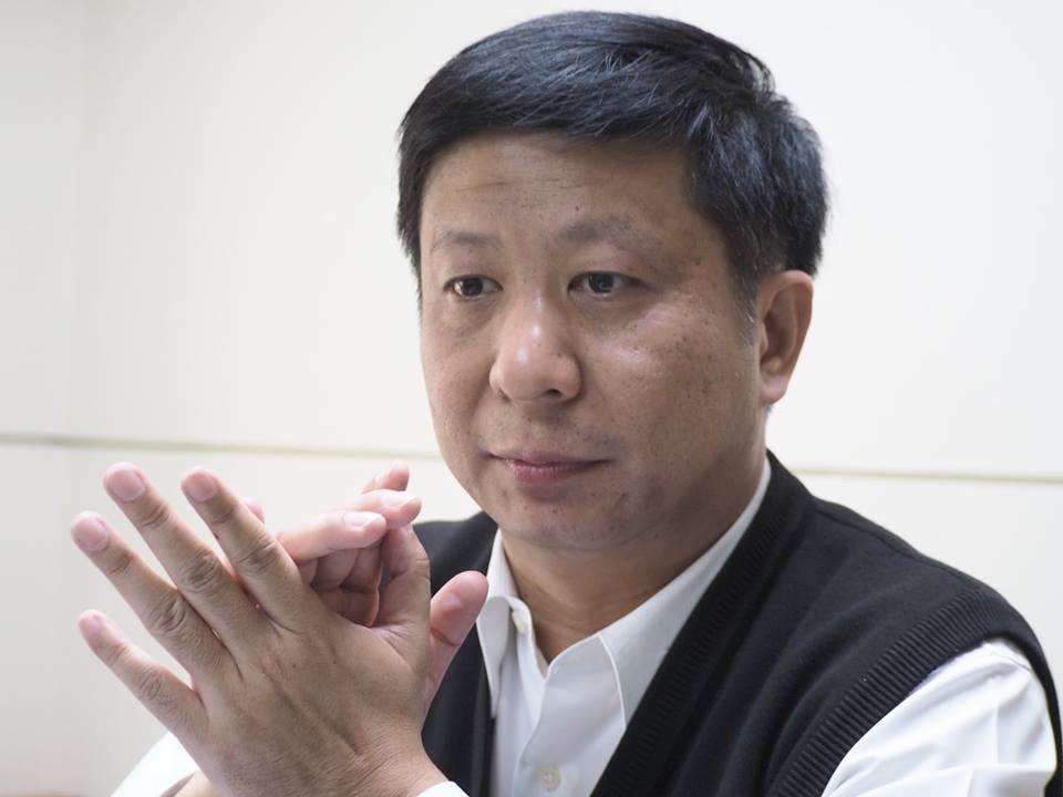 國防院學者揭仲分析，共軍直升機首度穿越台海中線，並在中線以東R9限航區內長時間平行飛行，一天內出現2種灰色地帶新態樣，恐為武力犯台的空中機動與無人機協同作戰訓練，值得關注。(央廣資料照)