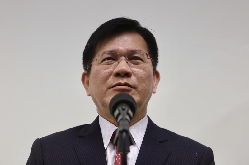 PD
林佳龍指中共為破壞現狀的問題製造者
外交部長林佳龍（圖）10日在立法院受訪表示，中共
假借所謂執法，行擴張之實，中共無權介入有關台灣
東部海域，不管是涉及台灣主權或管轄權，中共企圖
造成新常態，是破壞現狀的問題製造者。
中央社記者王飛華攝　115年6月10日