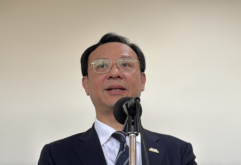 衛福部長石崇良表示，只要在任公職的一天,，他都會盡全力促進國人健康福祉，無論是在醫療、長照、婦幼健康，或是食品安全，他都會盡全力努力。資料照。