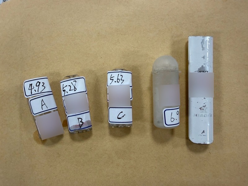 JD
頭份警攔檢毒駕女騎士　查獲依托咪酯菸彈
苗栗縣警察局頭份分局員警29日表示，28日深夜查獲
徐姓女子騎機車毒駕，並查扣安非他命、依托咪酯菸
彈等證物，依法送辦。
（警方提供）
中央社記者管瑞平傳真　115年6月29日