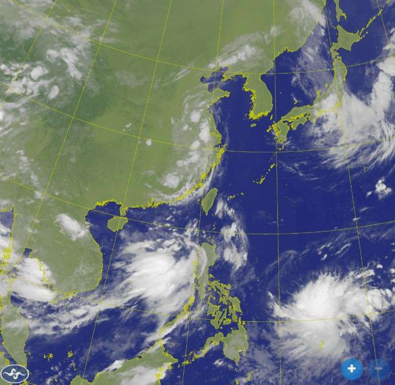 13日南方水氣北移，天氣較為不穩定，南部及東南部地區不定時有局部短暫陣雨或雷雨；溫度方面，各地高溫約攝氏32至34度。(圖:交通部中央氣象署)