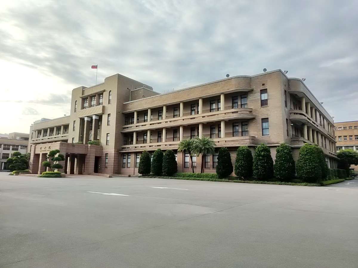 行政院長卓榮泰23日在行政院院會表示，通訊是國家韌性的重要命脈，希望降速演練能提升全民有備無患的韌性意識 (央廣檔案/記者王照坤 攝)