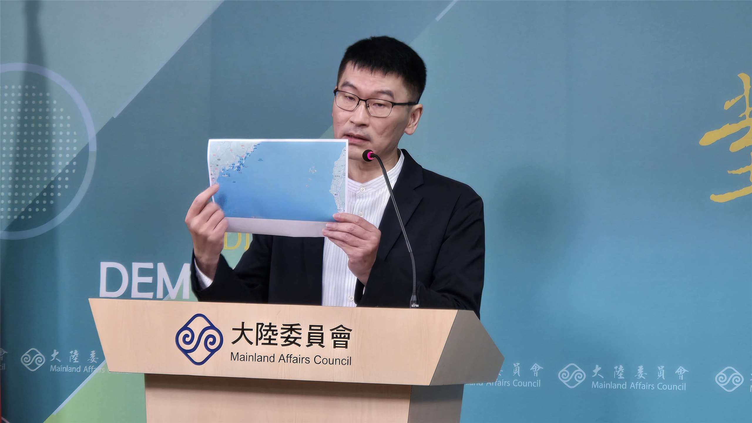 陸委會發言人梁文傑表示，共軍今、明兩天在東山島附近進行實彈演習，對我方影響不大，國防部和海巡署都會全程監控。(陳國維 攝)