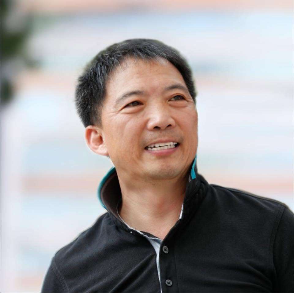 香港前民主黨主席胡志偉(圖)赴英尋求政治庇護，但港媒多僅提胡志偉打算循英國國民(海外)護照(BNO)計畫到英國定居。(臉書)