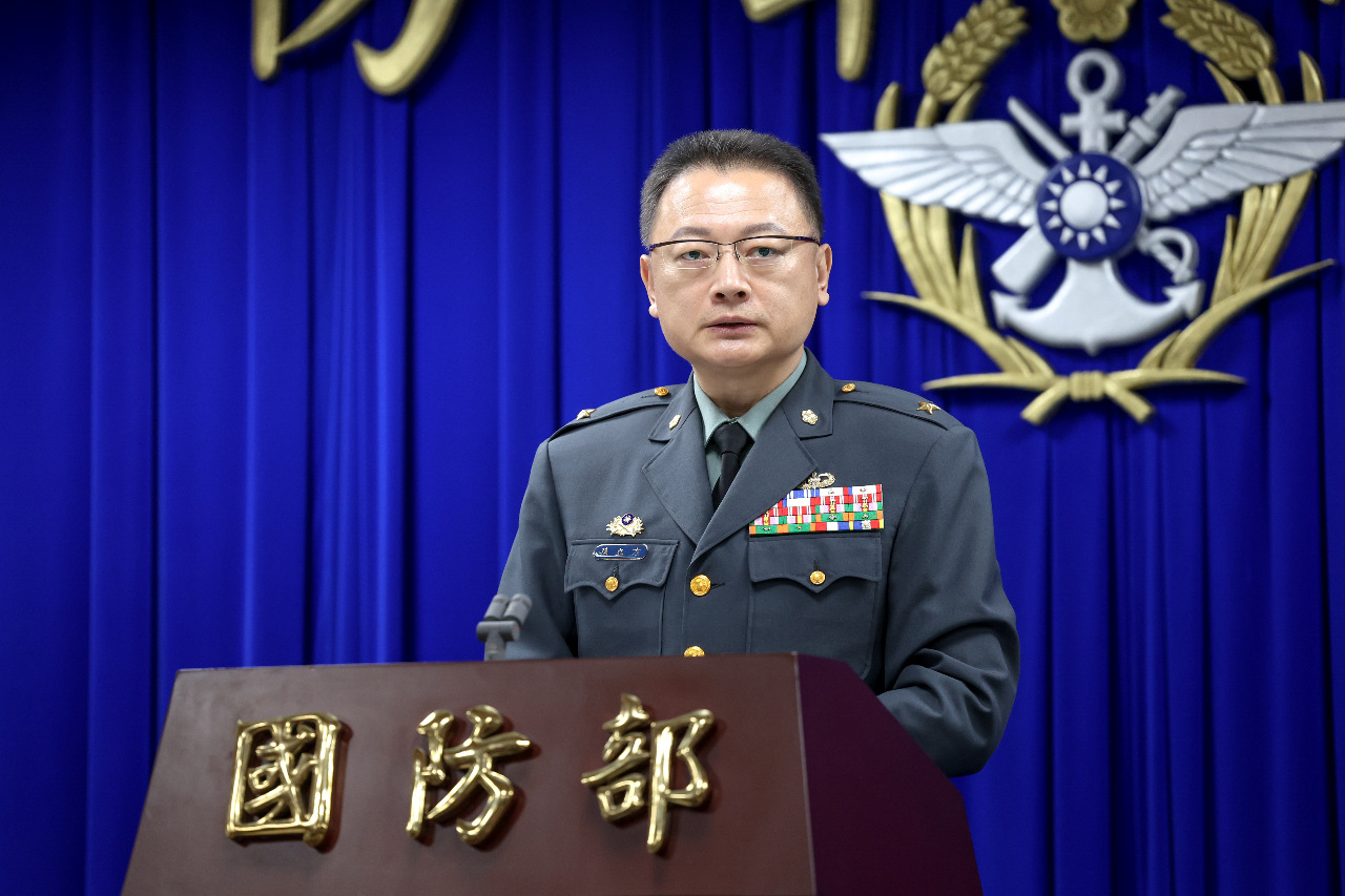 共軍建總統府模型，國防部發言人孫立方表示，國軍已完整掌握情報並研擬敵可能行動的應變措施。(國防部提供)