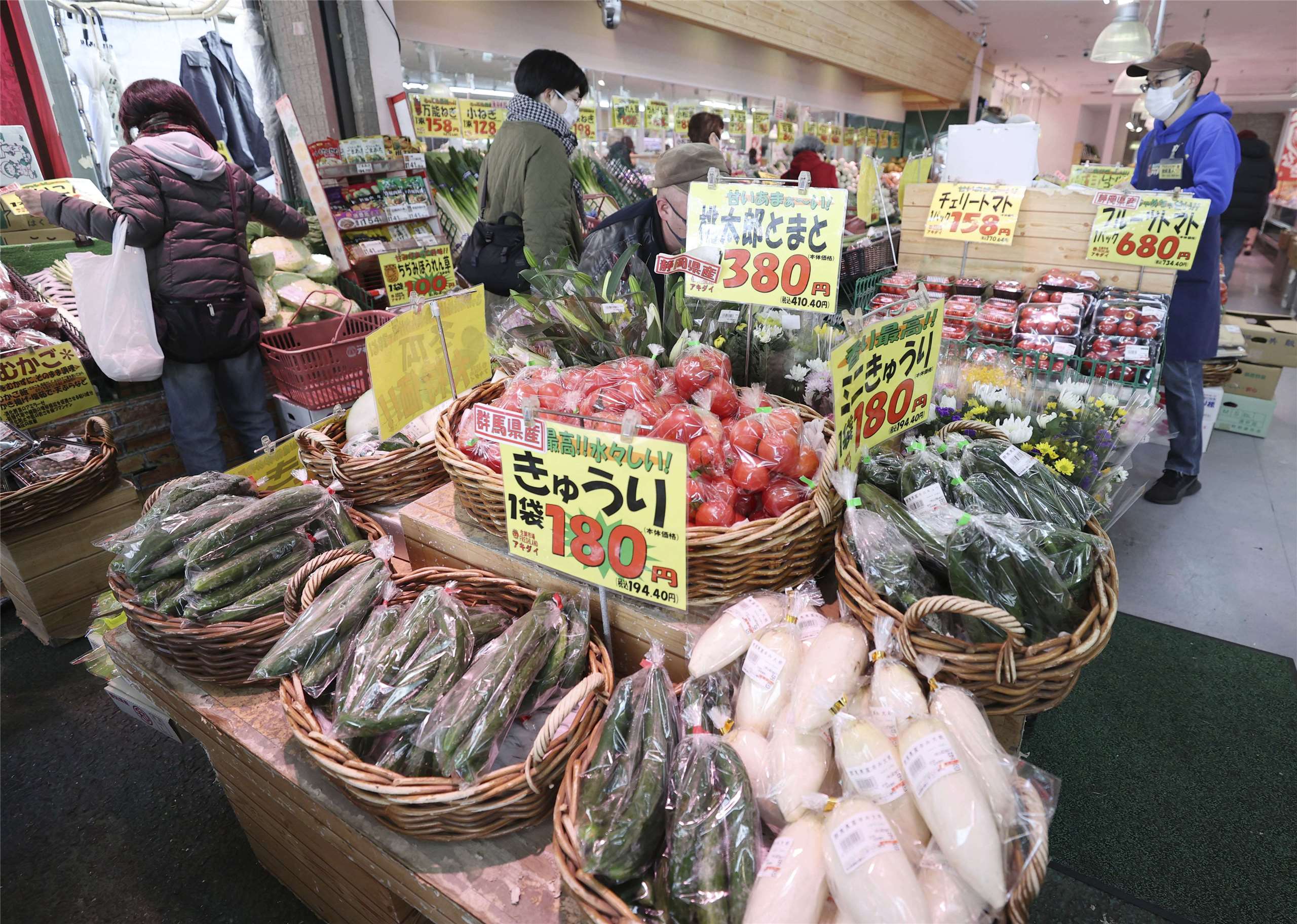 日本宣布自2027年4月起為期2年，食品消費稅率將由8%調降至1%。資料照。
