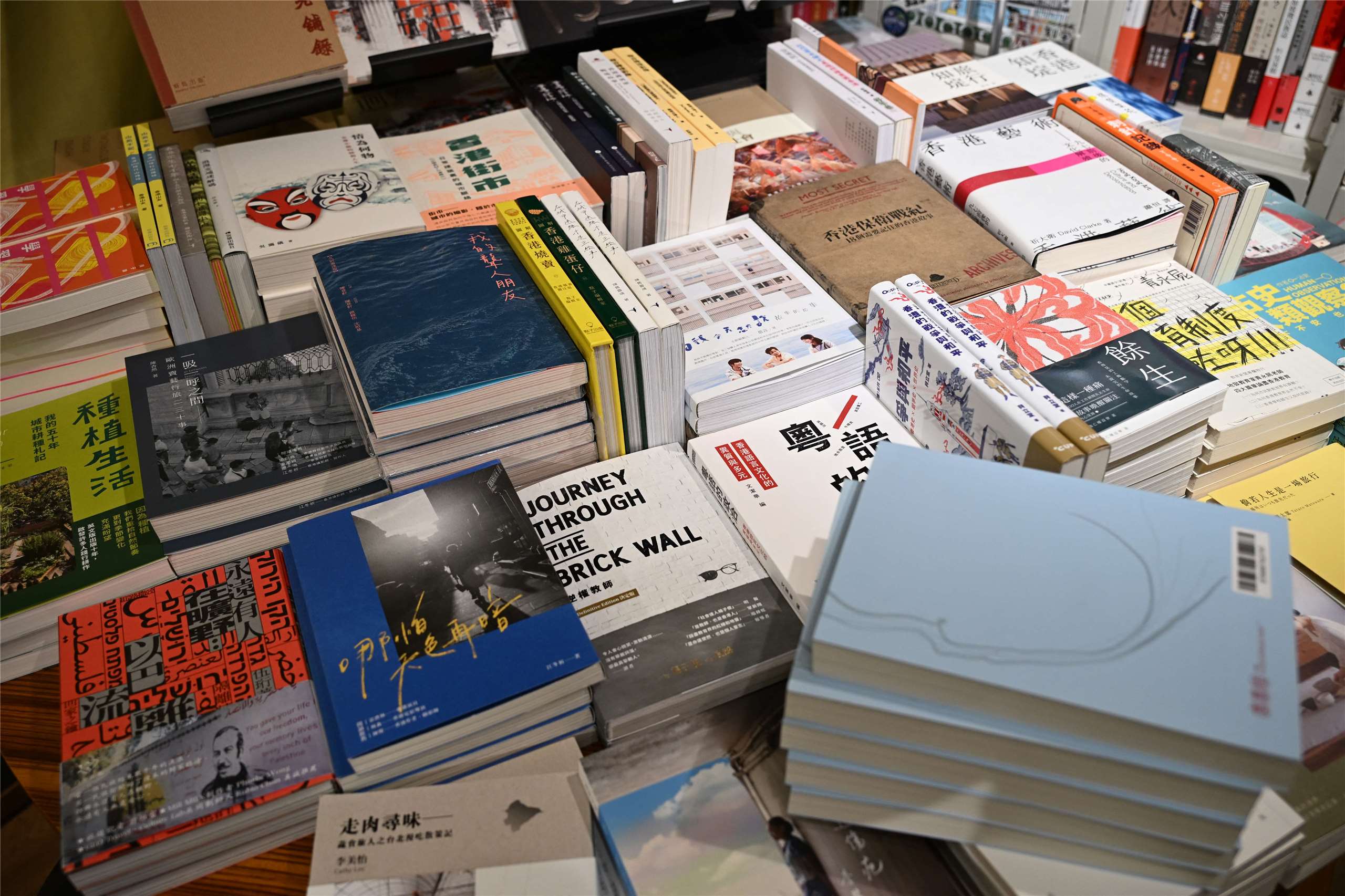 近年香港書展多次發生有書籍被要求下架或有獨立出版社無法參展。示意圖。