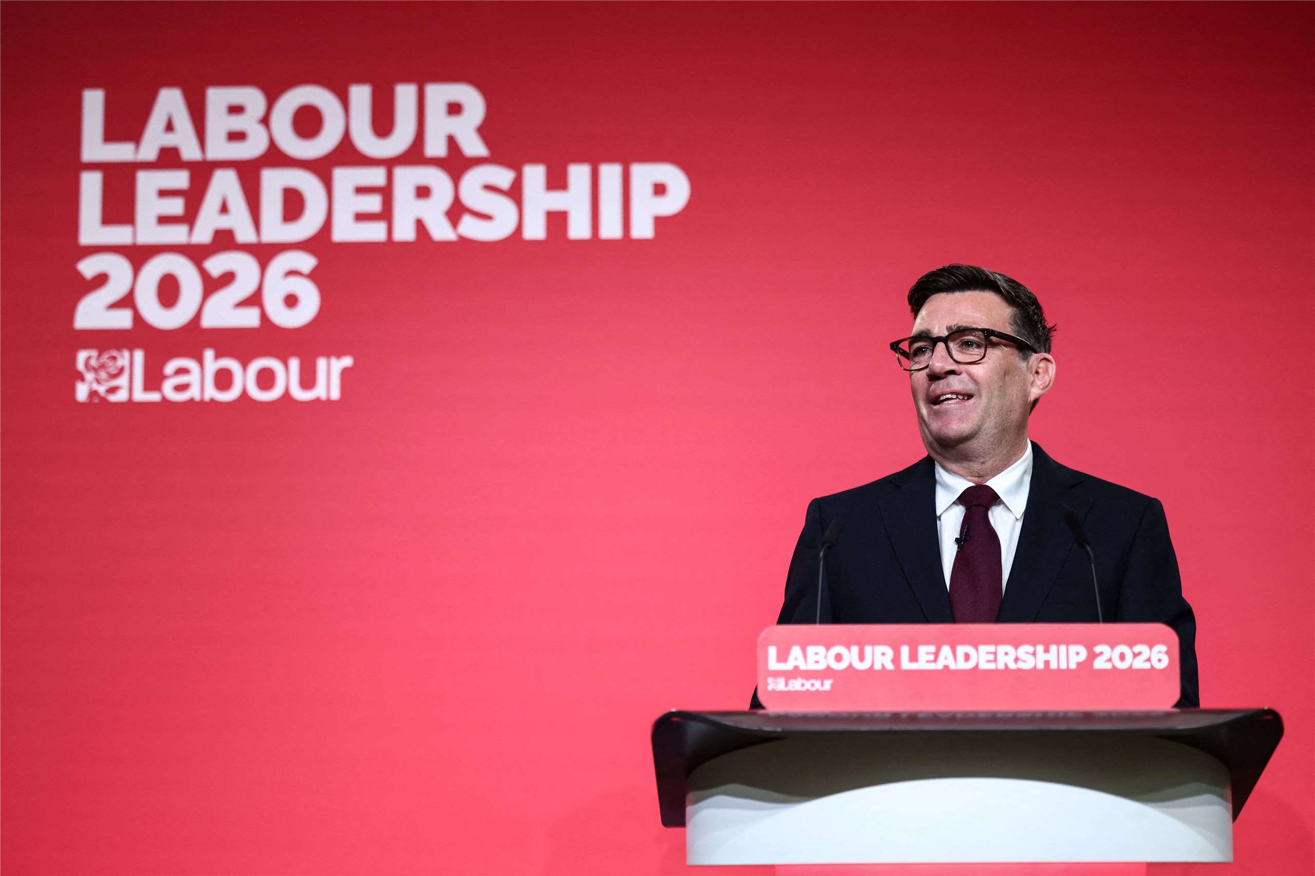 有「北方之王」稱號的英國政壇老將柏南(Andy Burnham)17日當選執政黨工黨黨魁。