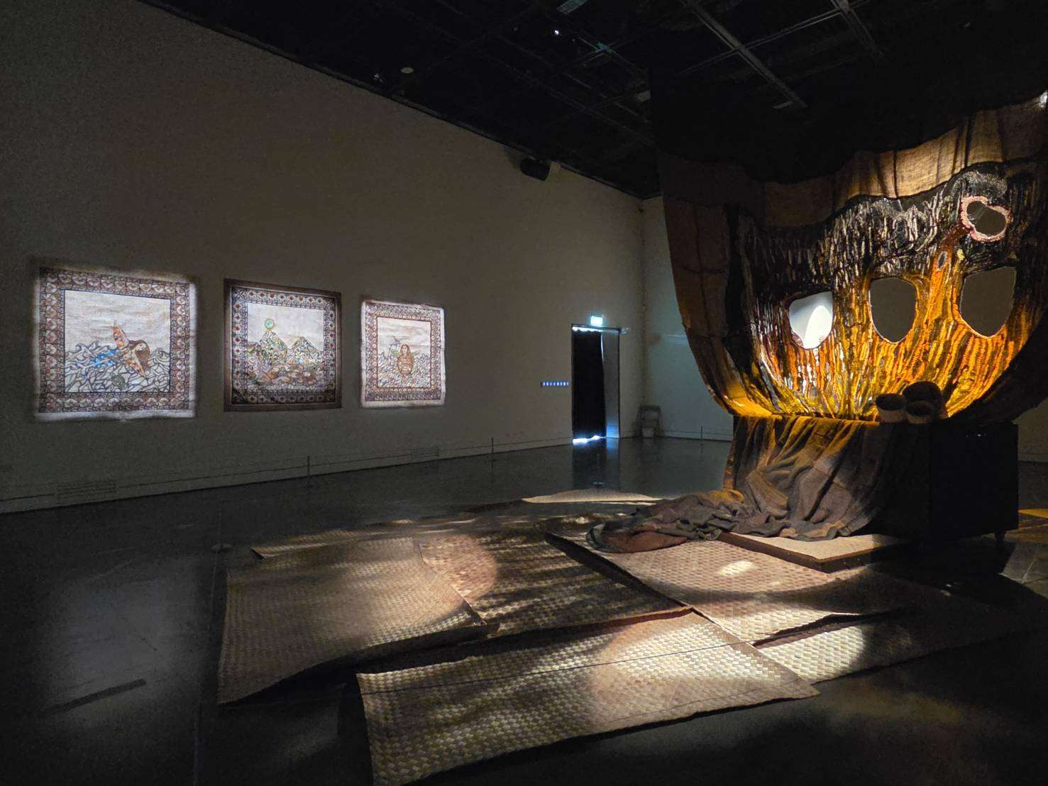 台東美術館「2026泛太平洋國際駐村交流展」，以「Moana：從海而來，向島而歸」為主題，集結超過15組藝術家、7位策展人及跨國駐村成果。(江昭倫 攝)