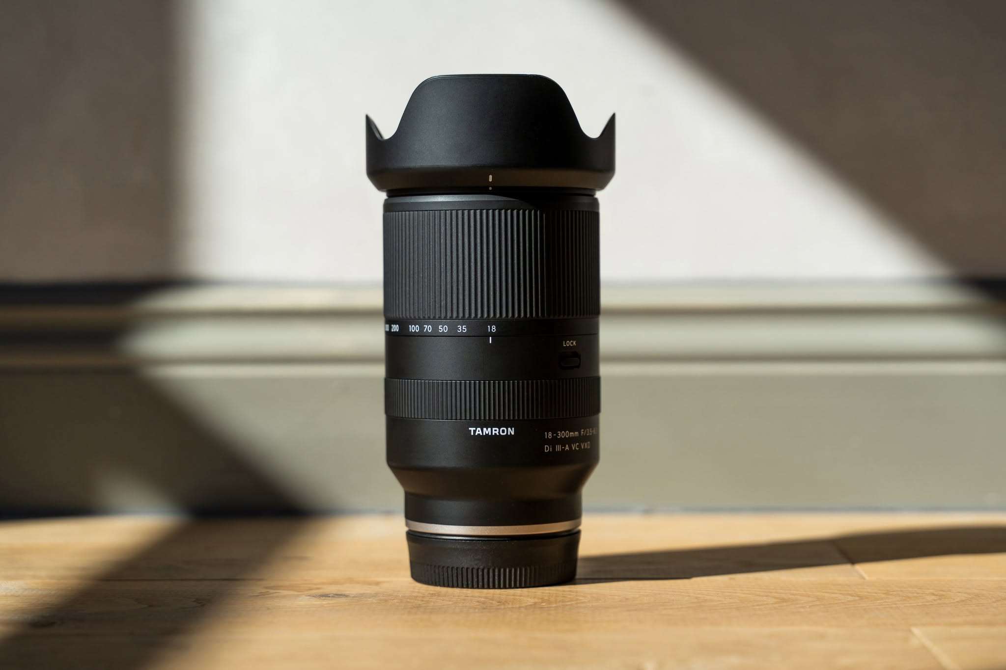 日本相機鏡頭製造商騰龍(Tamron)在收到索尼集團的收購提議後，已成立委員會作評估。(翻攝FB@Tamron Taiwan)