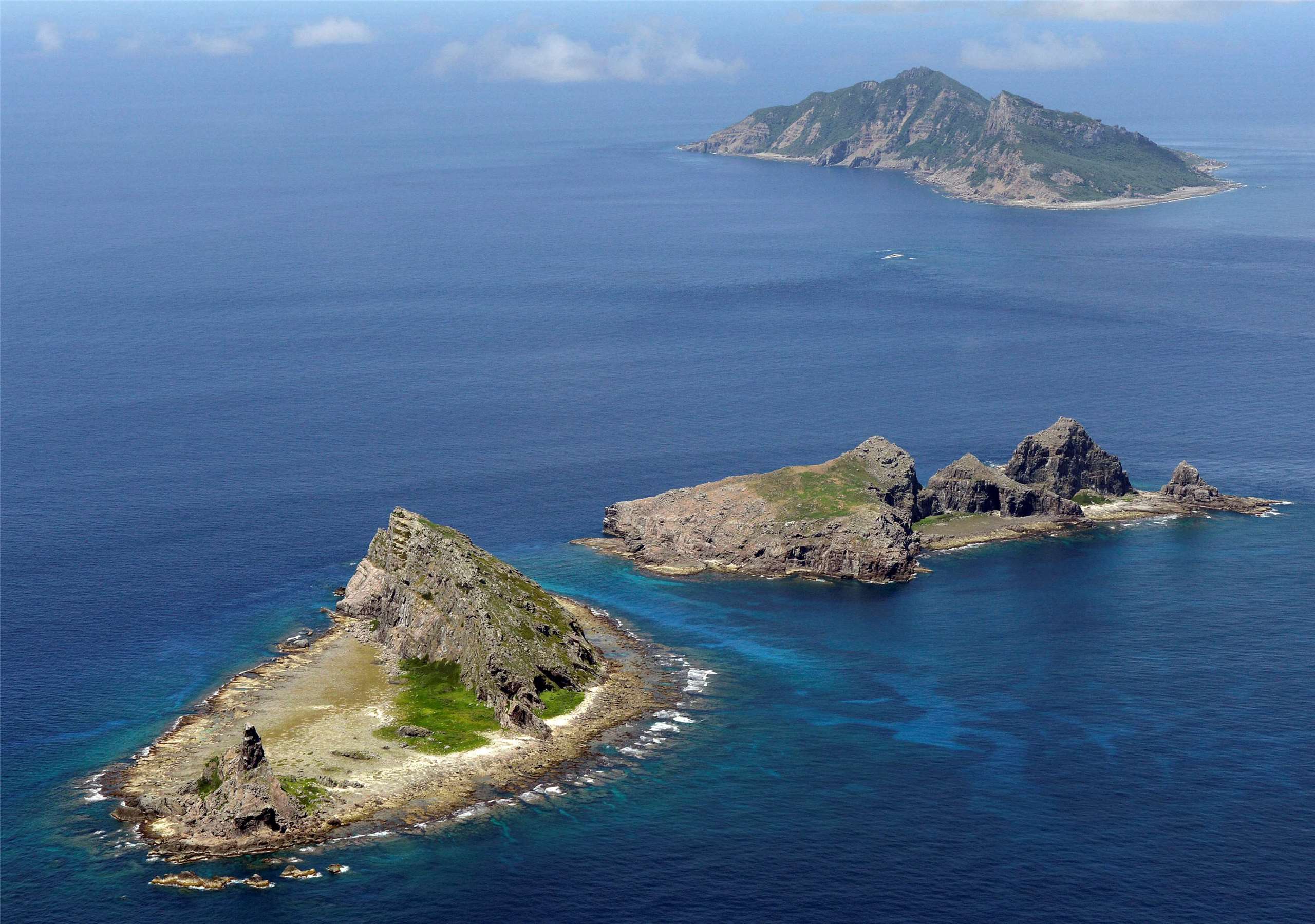 日本與中國的海巡船隻7日在釣魚台列嶼附近海域發生對峙，互稱驅逐對方船隻。圖為釣魚台列嶼。資料照。