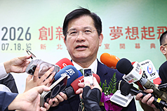 新創總會新北辦公室18日舉行開幕活動，外交部長林佳龍（圖）出席。