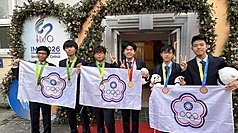 2026年第67屆國際數學奧林匹亞競賽20日成績揭曉，在117個國家、666名參賽學生中，台灣6名學生總計獲得1金3銀2銅。
（教育部提供）