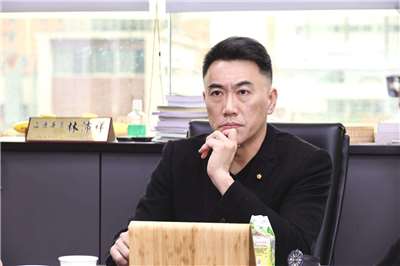 國民黨團書記長林沛祥13日表示，包括安樂死、核電及鞭刑等公投案，都將在14日上午黨團大會中充分討論，再以共識決方式形成黨團立場。資料照。(FB@林沛祥)