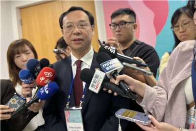 衛福部長石崇良5日接受媒體聯訪。 (陳林幸虹 攝)
