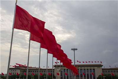 中共中央政治局會議敲定中共五中全會將於10月在北京召開。圖為北京人民大會堂。(維基百科/CC BY-SA 4.0)