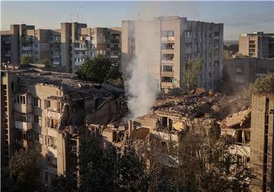 俄羅斯對烏克蘭西部城市利維夫(Lviv)發動飛彈攻擊。