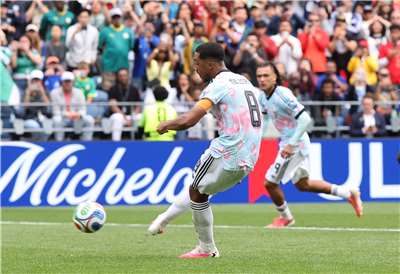 比利時球員蒂利曼斯(Youri Tielemans)踢進致勝的一球。