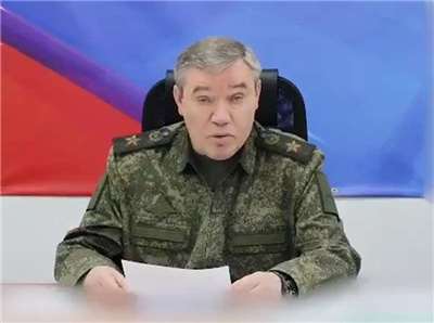 俄羅斯參謀總長格拉西莫夫(Valery Gerasimov)宣布佔領烏東戰略要地康斯坦丁諾夫卡(Kostiantynivka)。資料照片(X@josepbastardas)