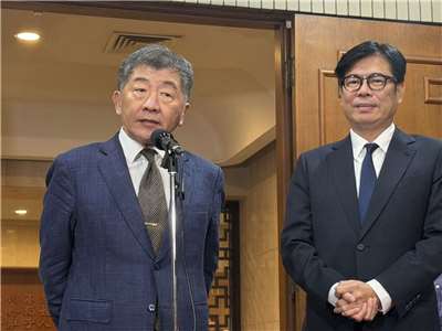 行政院21日下午邀集六都首長共同商討食安法修法。(鄭佑漢 攝)