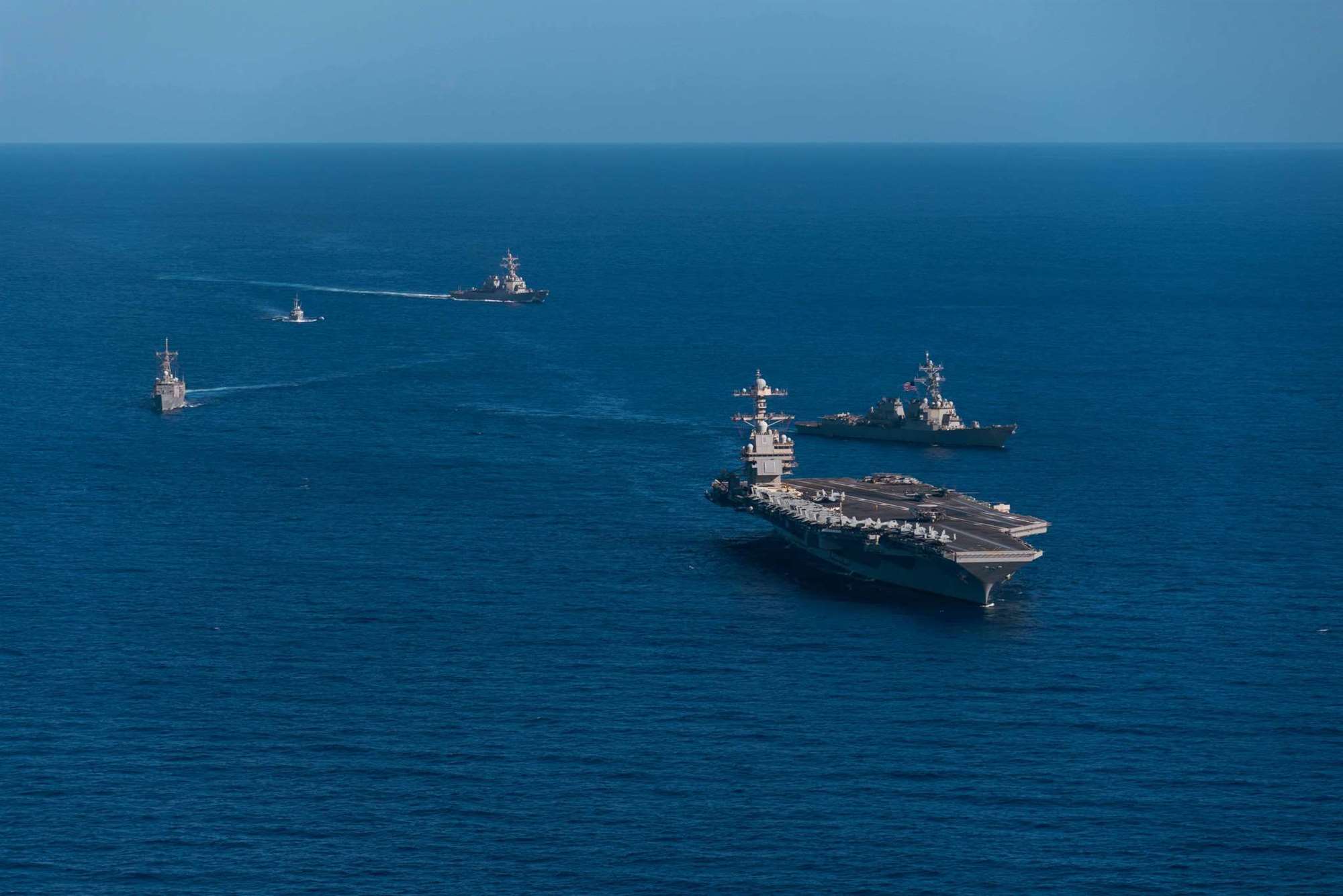 圖為美國海軍航母「福特號」(USS Gerald R. Ford)打擊群。(圖:FB/USSGeraldRFord)