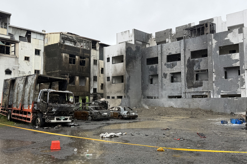 台南市安南區發生廢棄物火災爆炸事故，波及周邊多處住戶，市府計畫委託律師公會進行集體訴訟代位求償。