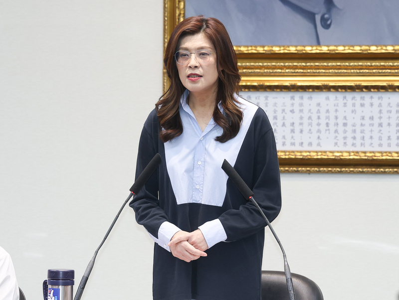國民黨主席鄭麗文29日表示，總統府採購的1.5萬盒庇護工場中秋禮盒她願意全數承接，不能讓身心障礙朋友成為政治鬥爭的犧牲品。資料照。