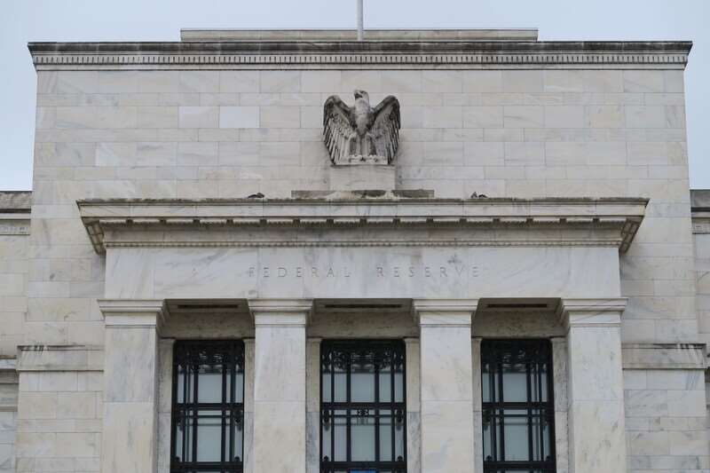 聯準會(Fed)在7月29日於聯邦公開市場委員會(FOMC)後，決議維持目標利率區間在3.5%-3.75%間。圖為聯準會總部外觀。資料照片。