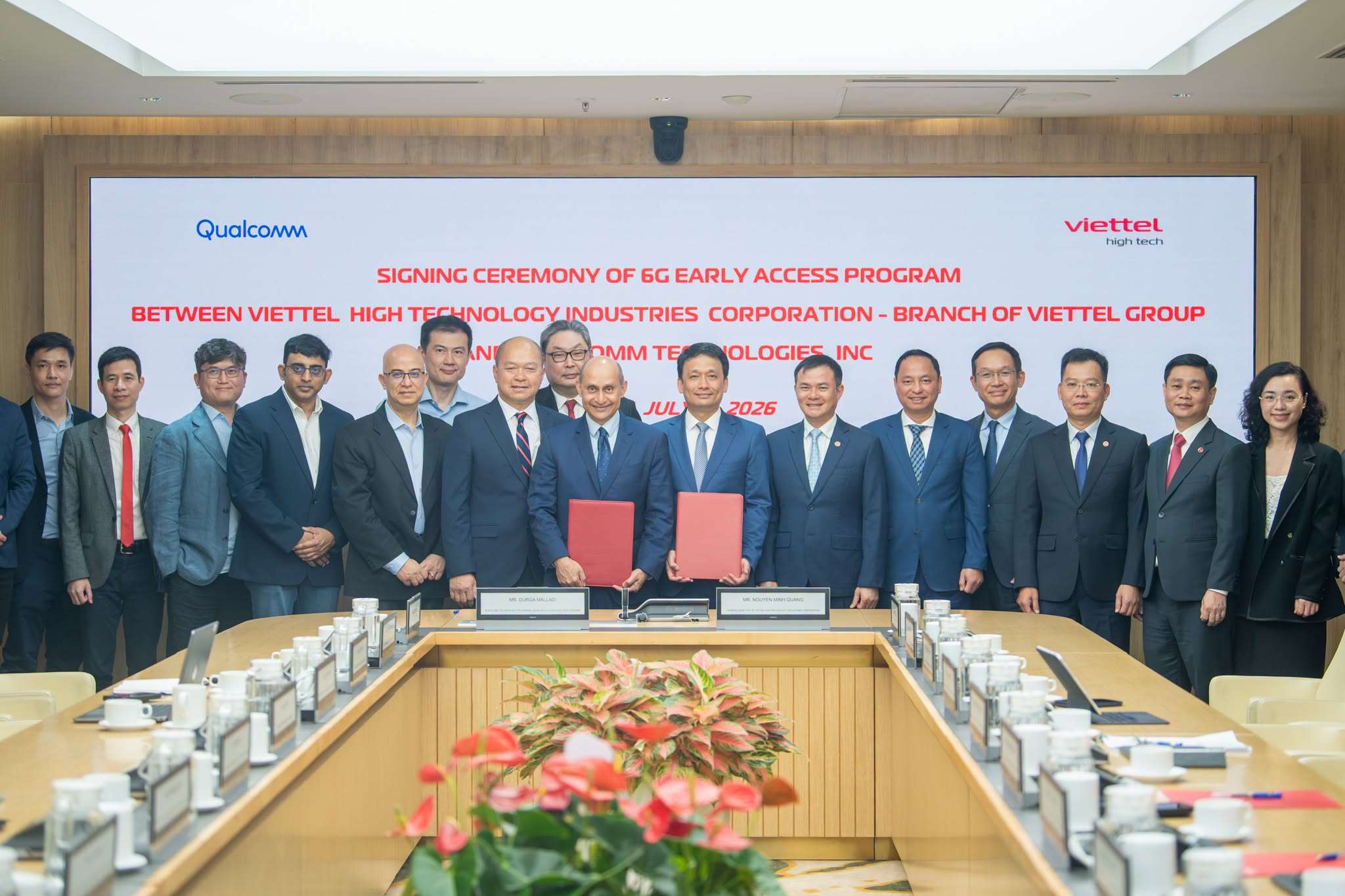 越南軍隊電信工業集團(Viettel)與美國晶片巨頭高通(Qualcomm)7月20日簽署協議，加入其發起的「6G 平台早期推廣計畫」，成為全球首家加入該早期計畫的合作夥伴。(圖:FB/viettelgroupofficial)