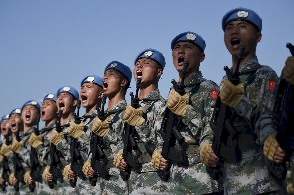熟悉地緣政治的國安人士直言，如今的中共解放軍早已不是當年的「人民子弟兵」；相反地，已淪為區域不安的代名詞。資料照。(AFP)