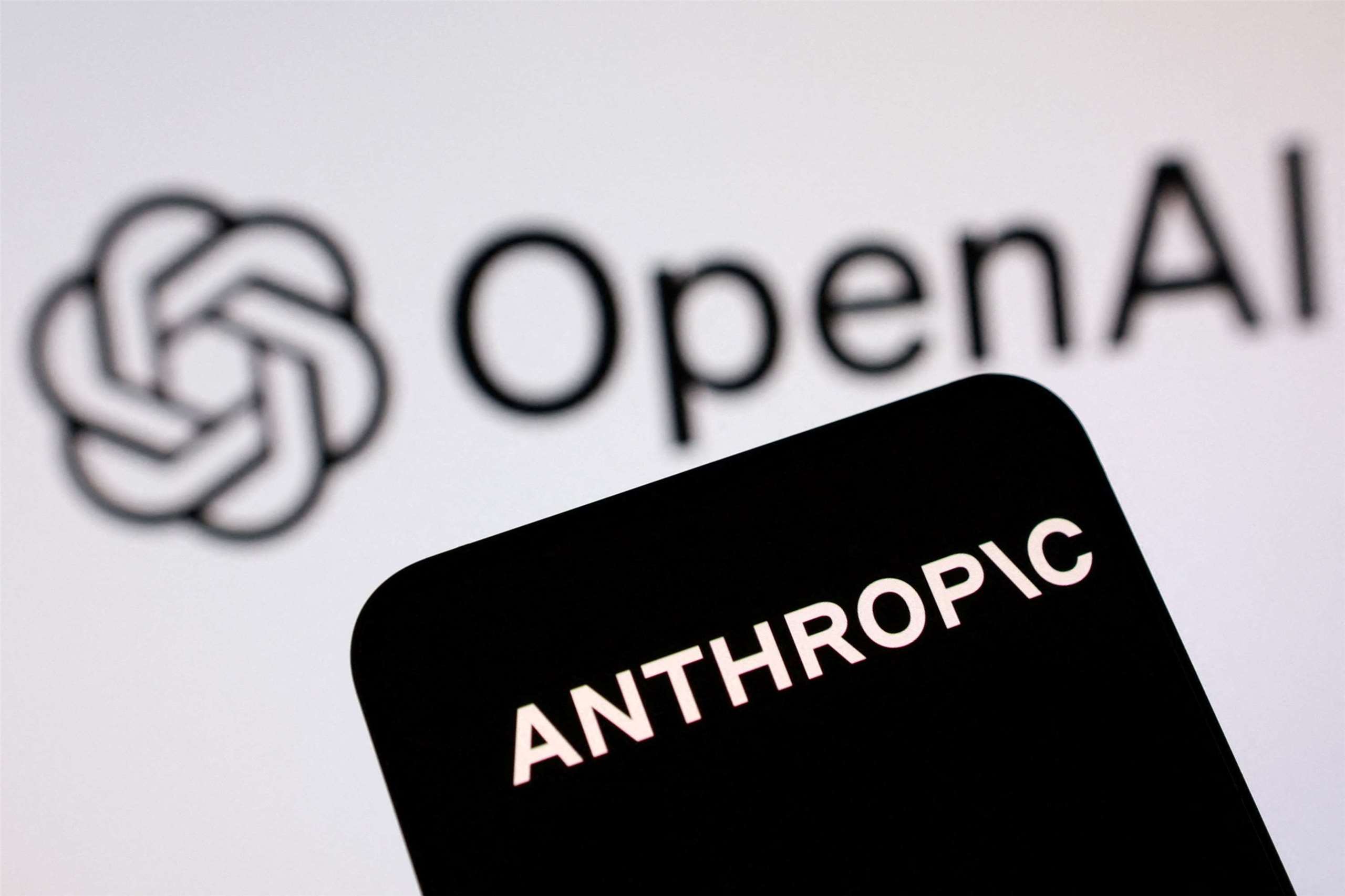 美國科技公司OpenAI和Anthropic披露旗下AI工具在測試過程中入侵其他公司系統，引發外界對AI代理失控疑慮升高。