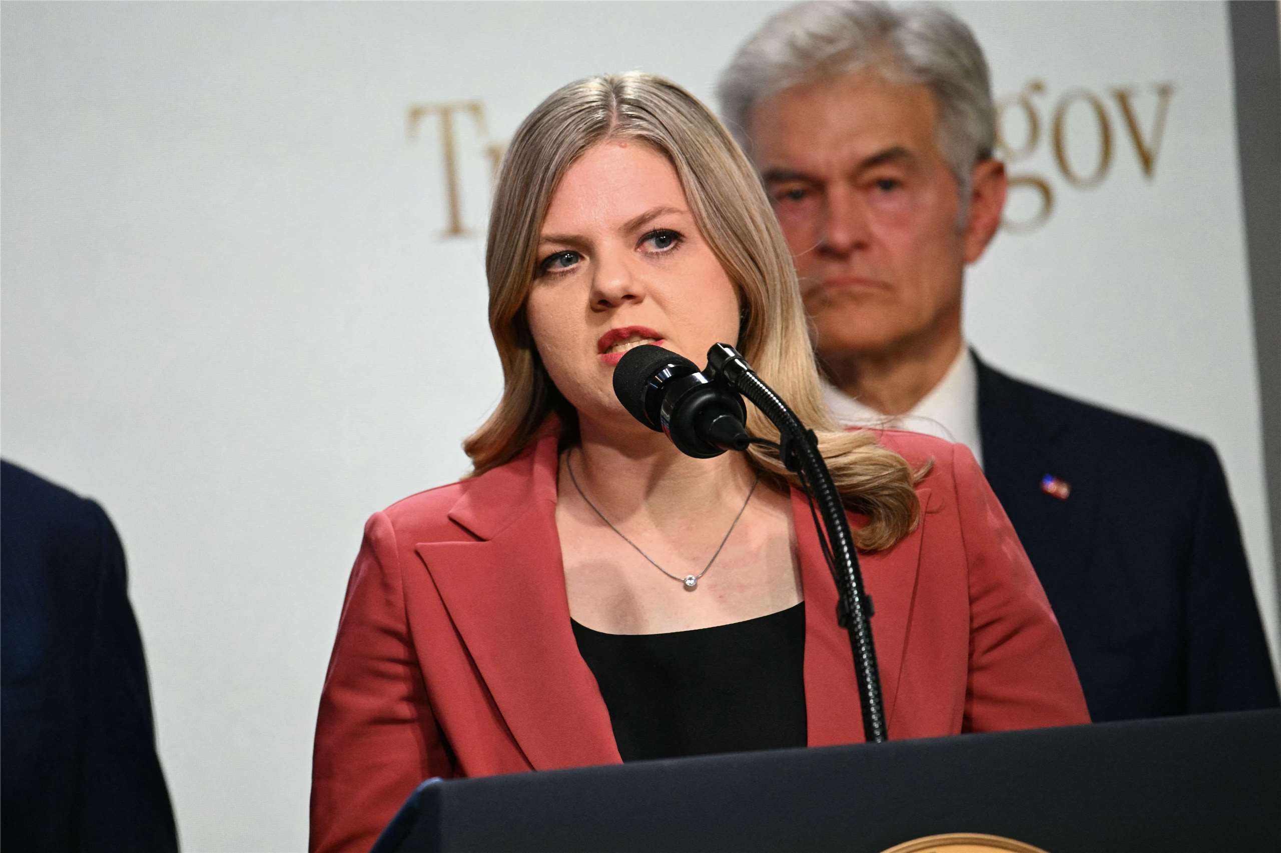 白宮幕僚奧弗頓(Heidi Overton)將出任美國食品藥物管理局(FDA)局長。(AFP)