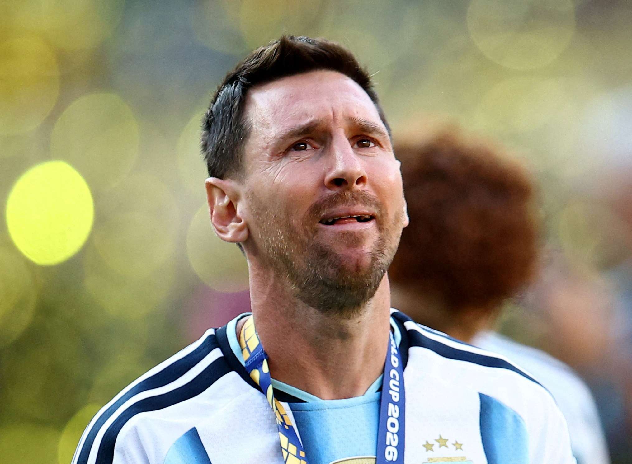 阿根廷球星梅西(Lionel Messi)在輸球後，露出沮喪的表情。