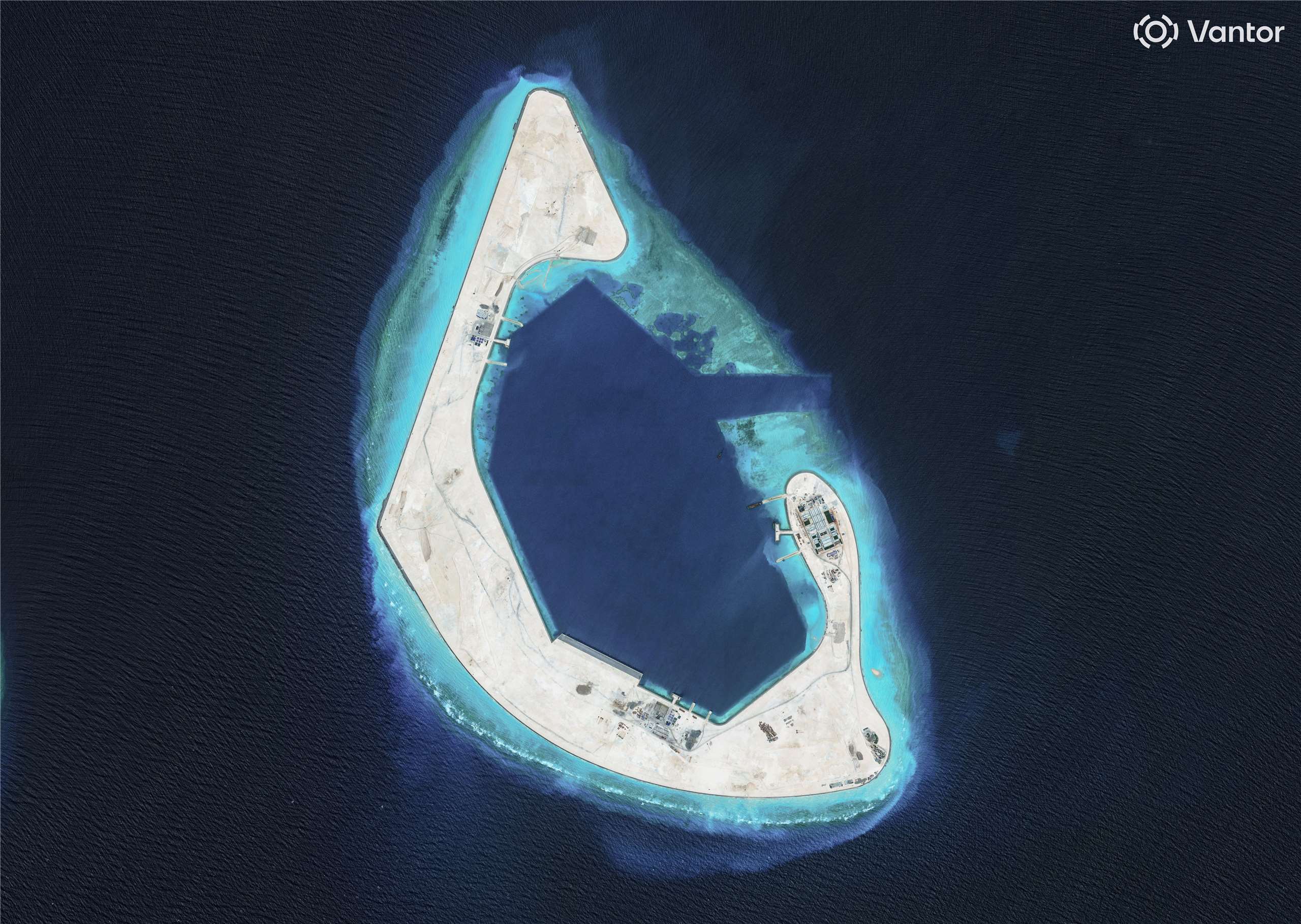 南海羚羊礁衛星圖。(路透社/達志影像)