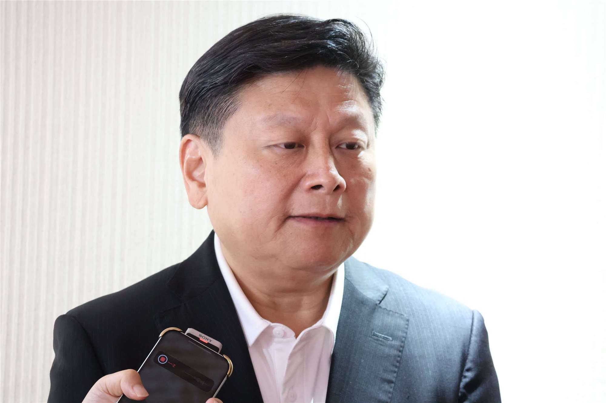 立法院長韓國瑜今天(11日)痛批國民黨團總召傅崐萁未出席今年度總預算案，傅崐萁(圖)表示他缺席是為抗議立法院被架空。（趙婉淳 攝）