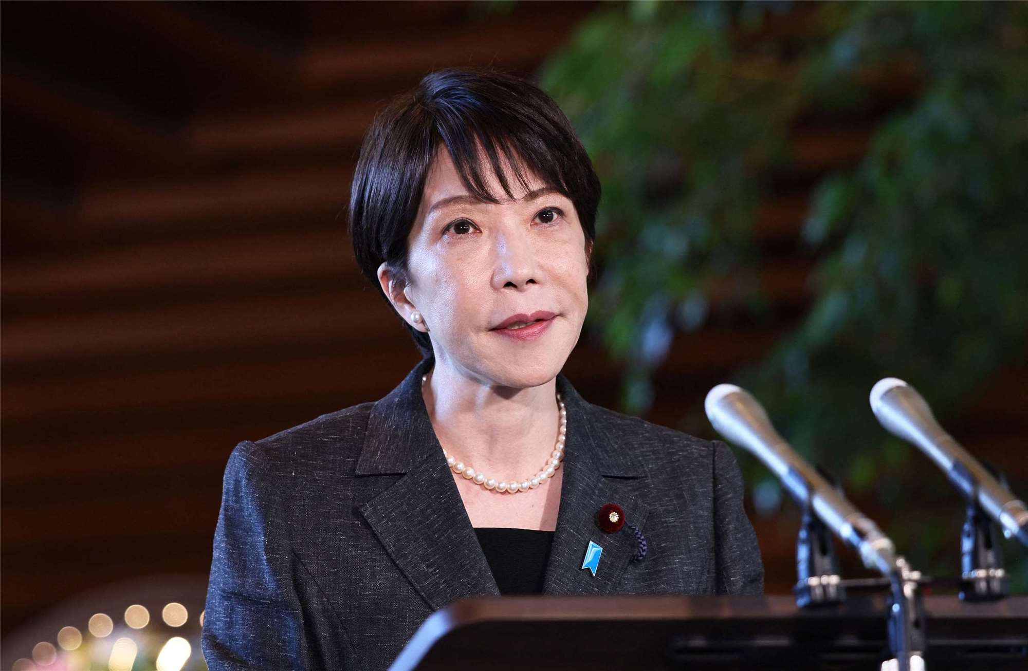 日本首相高市早苗在當選自民黨總裁時，曾針對就任首相後是否參拜靖國神社一事表示：「將酌情做出恰當判斷。絕不能使其成為外交問題。」資料照。
