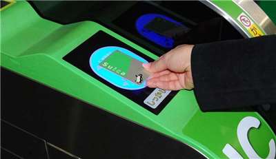 日本交通IC卡「Suica」（西瓜卡）吉祥物「Suica企鵝」，將在2026年底「畢業」。（JR東日本官網）