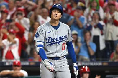 大谷翔平是道奇打線上的重要得分火力，如果投球導致膝蓋或二頭肌不適加劇，恐怕會影響他在球季尾聲以打者身分出賽的能力。資料照。