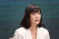 針對中央政府總預算三讀，行政院發言人李慧芝批評不合理刪減，衝擊政府運作。資料照片。
