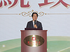 賴清德總統2日出席台灣家庭醫學醫學會40週年慶祝晚會，致詞感謝醫學會對國人健康的貢獻，也暢談政府的醫療政策。