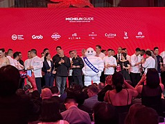 「新加坡米其林指南2026」名單4日揭曉，多家餐廳主廚齊聚。