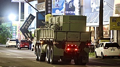 漢光42號演習5日起一連實施10天9夜，首日晚間空軍防空部隊機動部署演訓啟動，包含愛國者飛彈車與相關搶修、設備車共10多輛現蹤高雄仁武區鳳仁路。