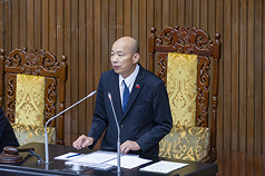 立法院長韓國瑜。