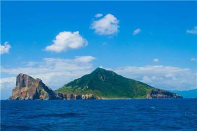 颱風白海豚外圍環流影響，龜山島6日起封島4天。(圖：東北角及宜蘭海岸國家風景區管理處)
