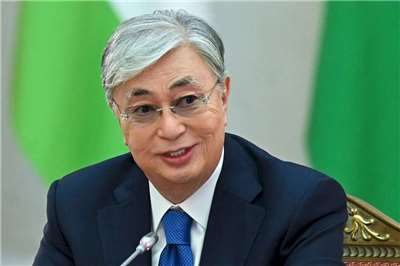 哈薩克23日舉行國會選舉，出口民調顯示，總統托卡葉夫(Kassym-Jomart Tokayev)執政黨將輕鬆勝選。資料照。(AFP)