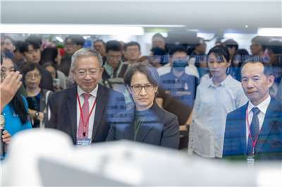 副總統蕭美琴參觀「台灣機器人與智慧自動化展」及「台北國際自動化工業大展」。(圖：總統府)