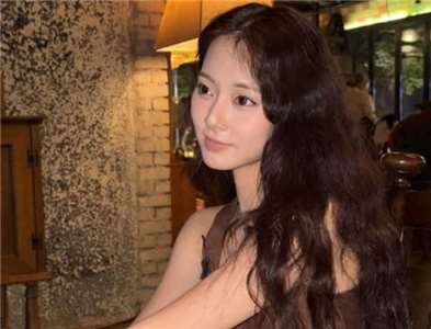 韓國女團TWICE台灣成員周子瑜近期再傳合約與演藝動向。(IG/thinkaboutzu)