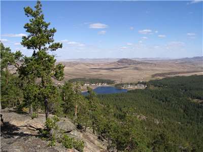 為了解決嚴重的乾旱和缺水危機，哈薩克正嘗試人工降雨，但卻引發鄰國疑慮。圖為哈薩克最大行政區加拉干達州景色。(維基百科/CC BY-SA 3.0)